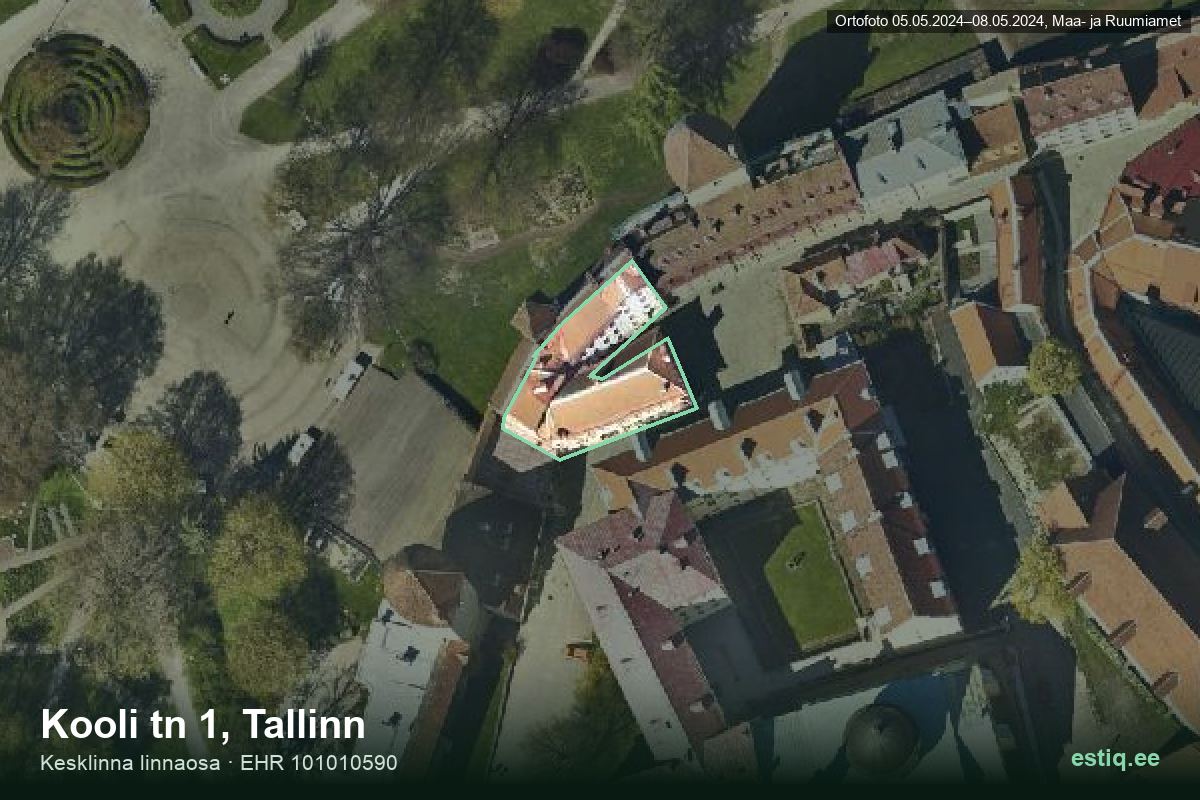 Kooli tänav 1, Tallinn – ilmakuva rakennuksesta, ääriviiva rakennusrekisteristä (EHR)