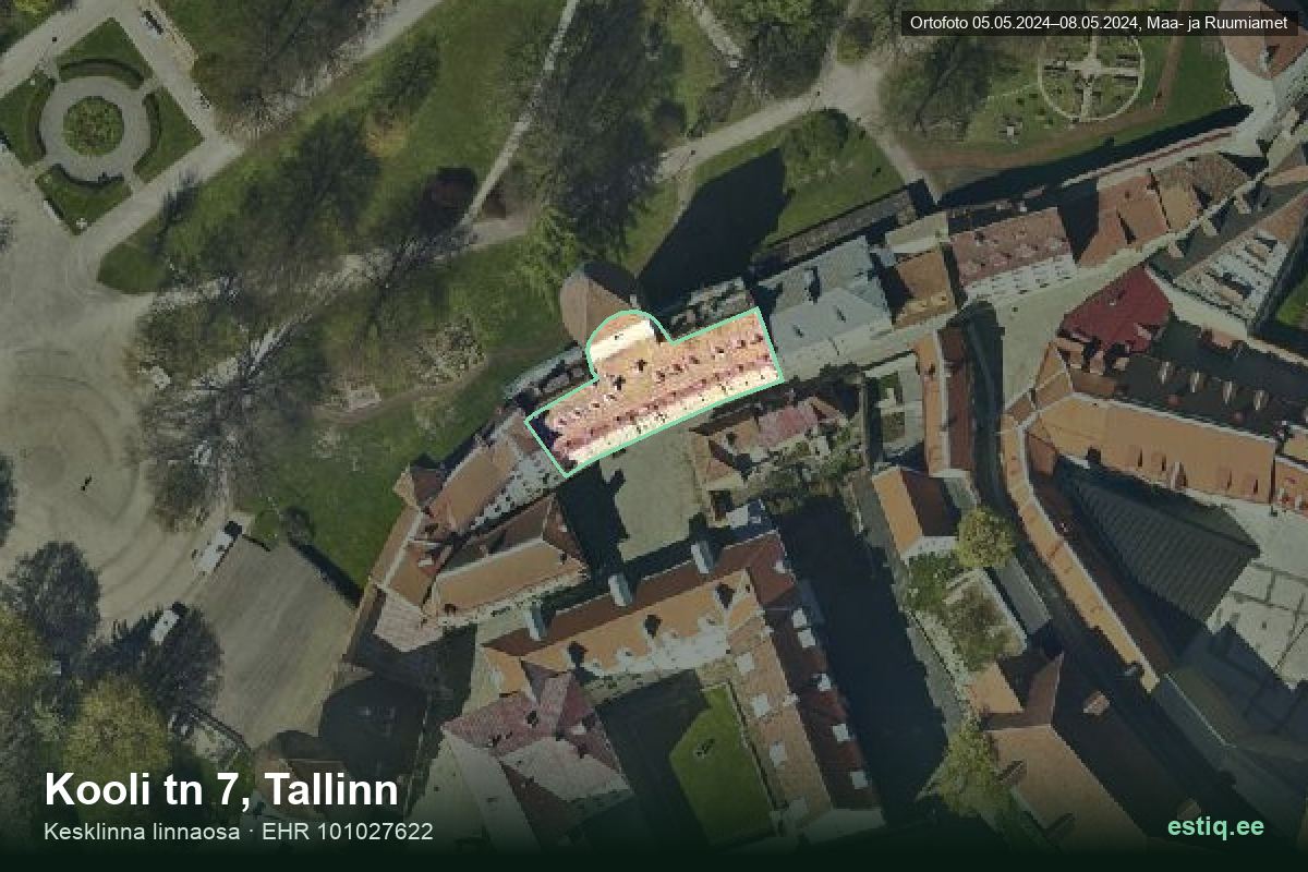 Kooli tänav 7, Tallinn – aerial photo of the building, outline from the Building Register (EHR)