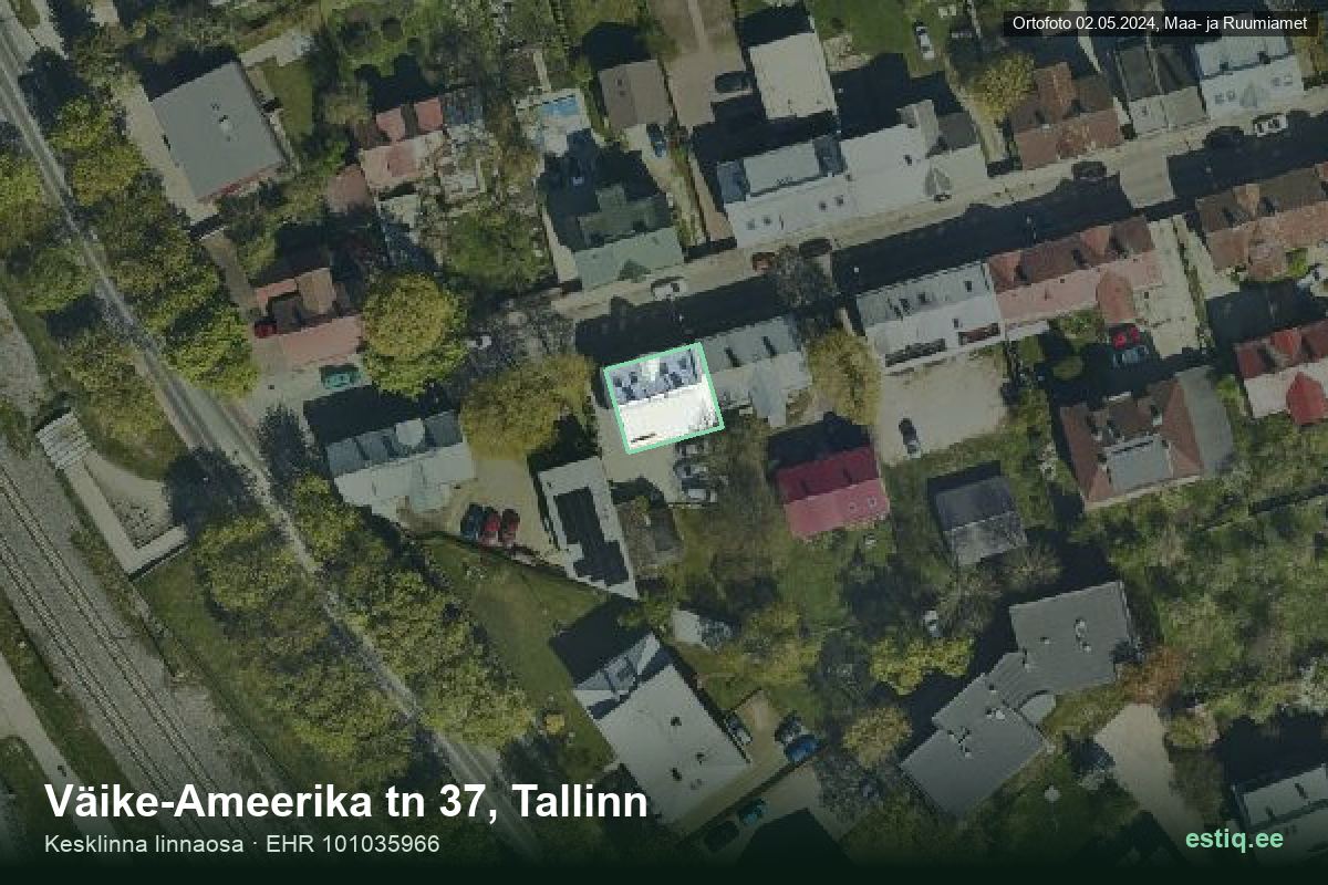 Väike-Ameerika tänav 37, Tallinn – aerial photo of the building, outline from the Building Register (EHR)