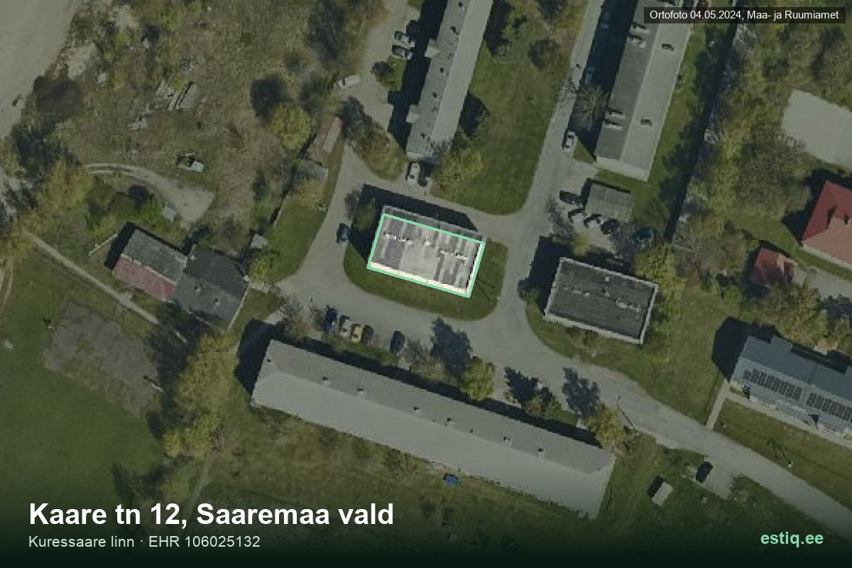 Kaare tänav 12, Saaremaa – ilmakuva rakennuksesta, ääriviiva rakennusrekisteristä (EHR)
