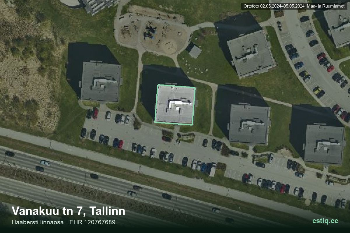 Vanakuu tänav 7, Tallinn – ilmakuva rakennuksesta, ääriviiva rakennusrekisteristä (EHR)