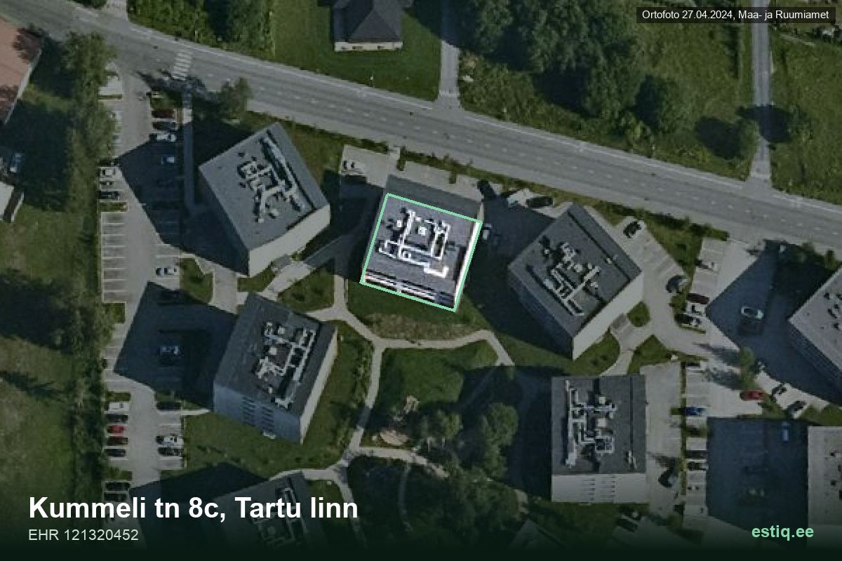 Kummeli tänav 8c, Tartu – ilmakuva rakennuksesta, ääriviiva rakennusrekisteristä (EHR)